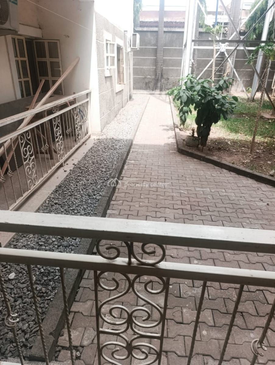 Luxury 3 Bedroom with Bq, Gariki, Garki, Abuja, Flat / Apartment for Rent