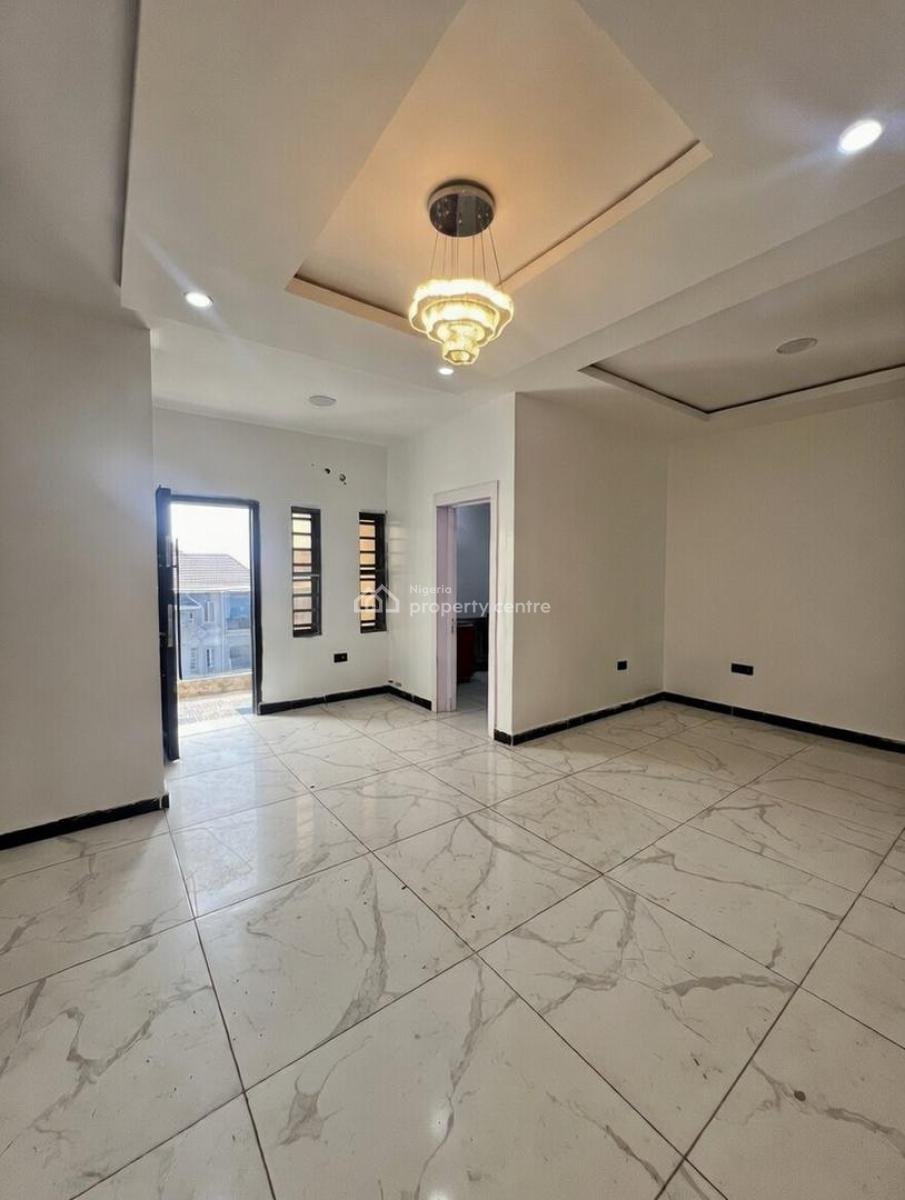 a Standard 2bedroom Flat, Pepperoni Abraham Adesunya Ajah, Lekki Phase 2, Lekki, Lagos, Flat / Apartment for Rent