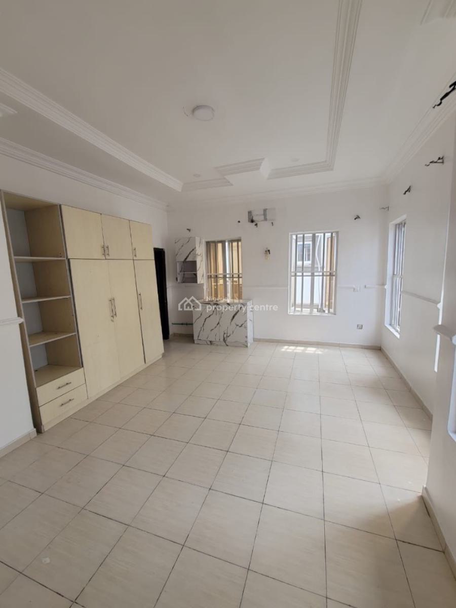 Studio Apartment at Bera Estate, Bera Estate, Lekki Expressway, Lekki, Lagos, Flat / Apartment for Rent