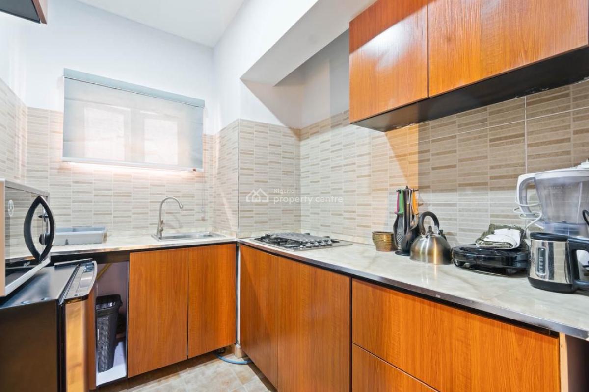 Stylish Furnished 1- Bedroom Apartment in Lekki Phase 1, Lekki Phase 1, Lekki, Lagos, Flat / Apartment for Rent