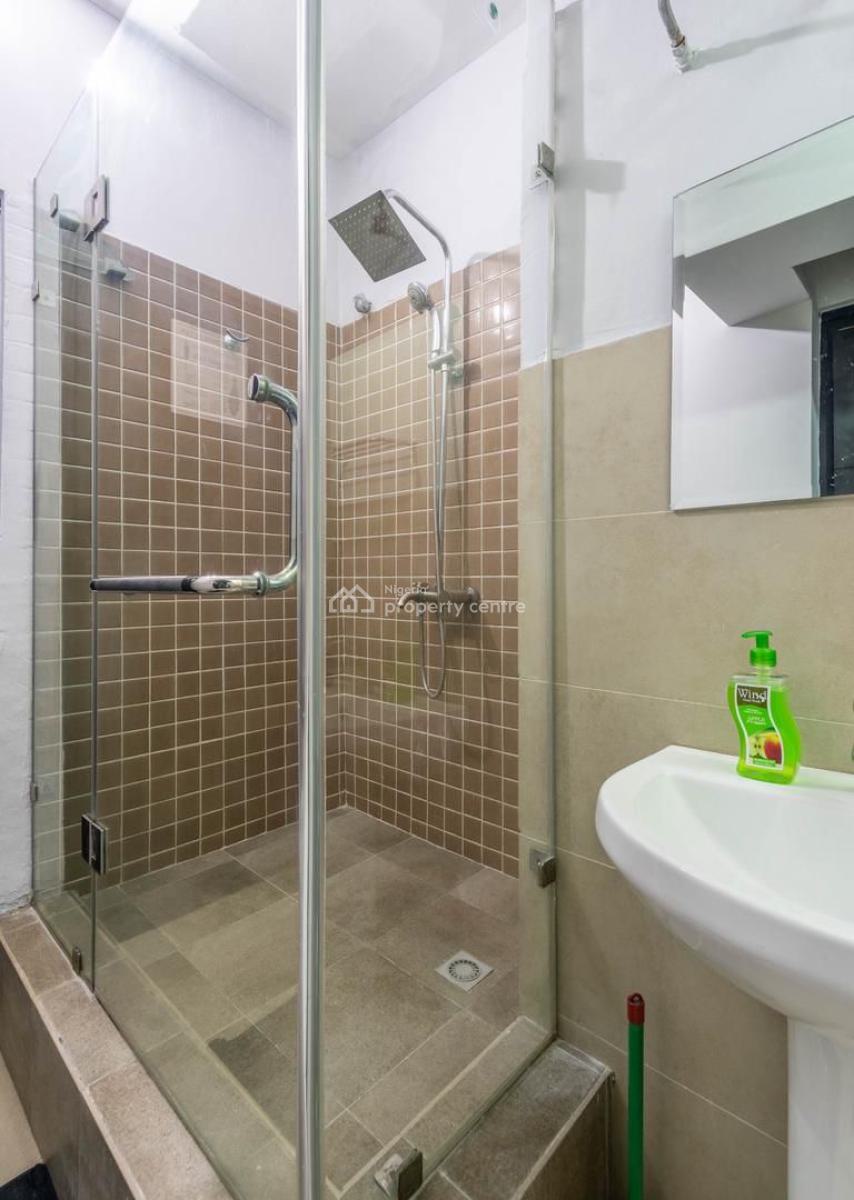 Stylish Furnished 1- Bedroom Apartment in Lekki Phase 1, Lekki Phase 1, Lekki, Lagos, Flat / Apartment for Rent