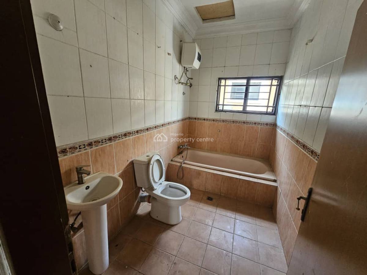 Semi Detached Duplex, Wuse 2, Abuja, Hotel / Guest House for Rent