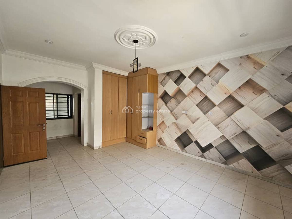 Semi Detached Duplex, Wuse 2, Abuja, Hotel / Guest House for Rent