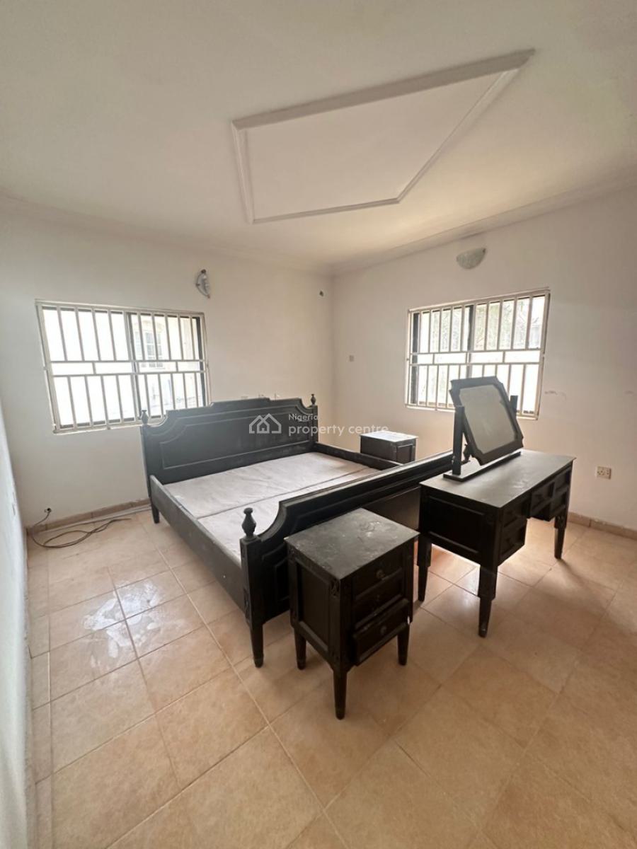 a Good Spacious 6-bedroom Fully Detached Duplex + 2bqs, Maitama District, Abuja, Detached Duplex for Rent