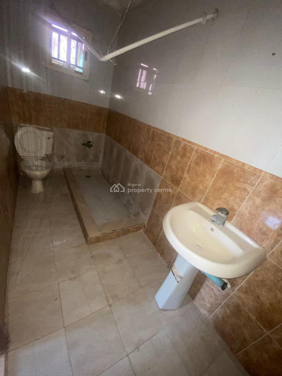 a Fully Detached 5 Bedroom House with 2 Rooms Bq, Lekki Phase 1, Lekki, Lagos, Commercial Property for Rent