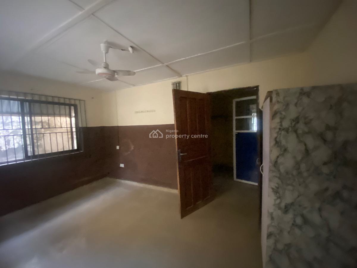 a Bedroom and Parlour, Off Awolowo Road, Old Bodija, Ibadan, Oyo, Terraced Bungalow for Rent