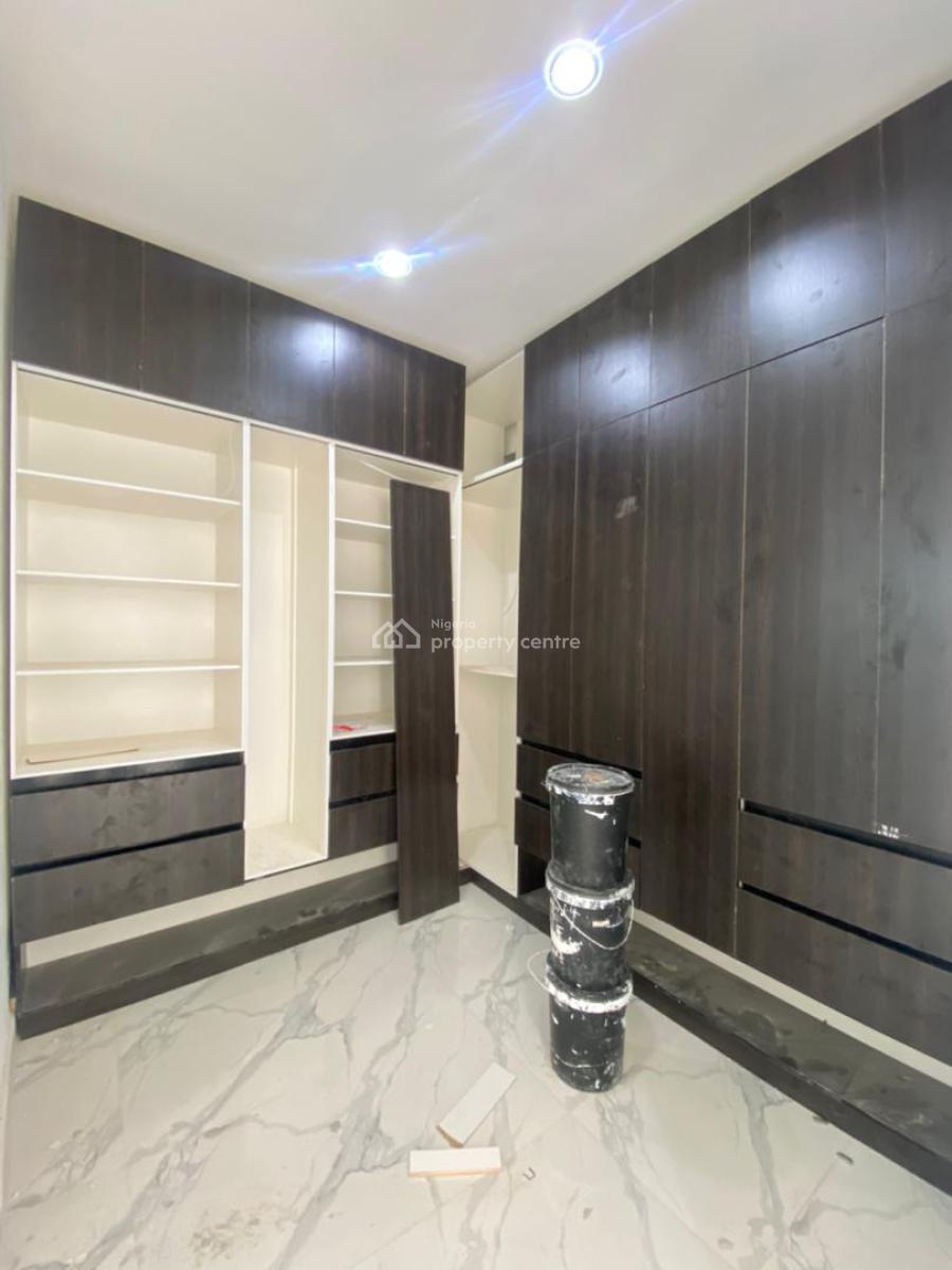 Beautiful 5 Bedroom Duplex Within a Family Friendly Estate, Lekky County, Ikota, Lekki, Lagos, Detached Duplex for Sale
