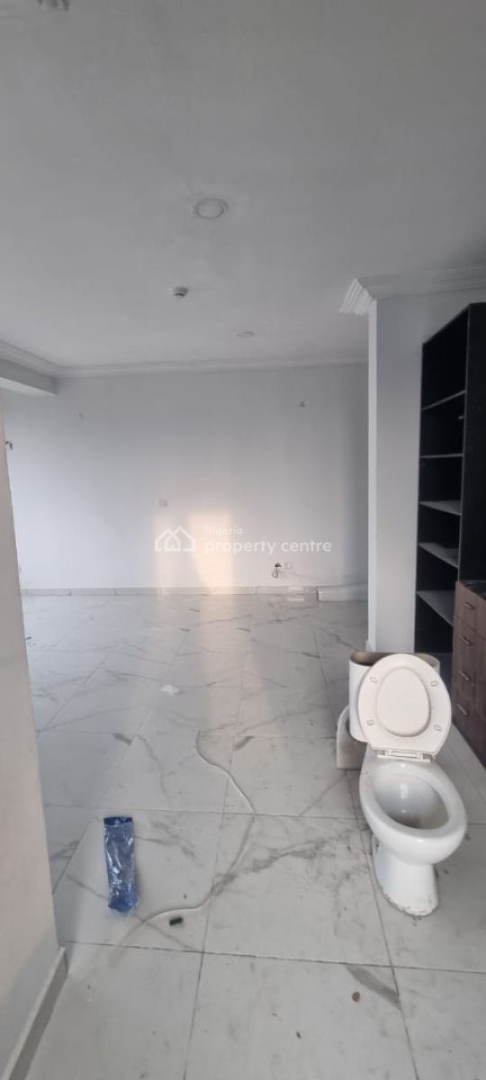 Specious 3 Bedroom Apartment with Bq, Swimming Pool and Gym, Four Points Hotel Road, Victoria Island (vi), Lagos, Flat / Apartment for Rent