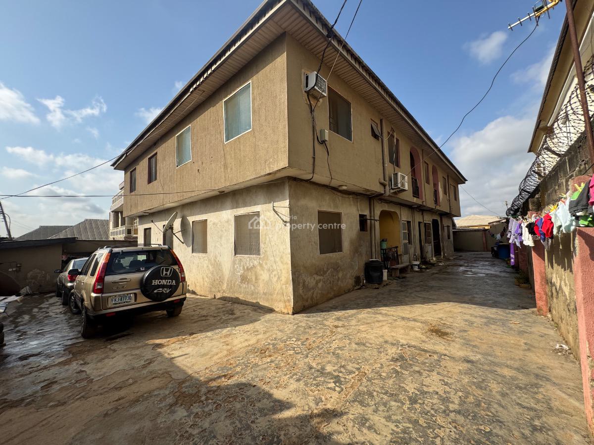 Well Maintained 8 Units of 2 Bedroom Flats, By United Estate, Alagbole, Ojodu Berger, Ojodu, Lagos, Block of Flats for Sale