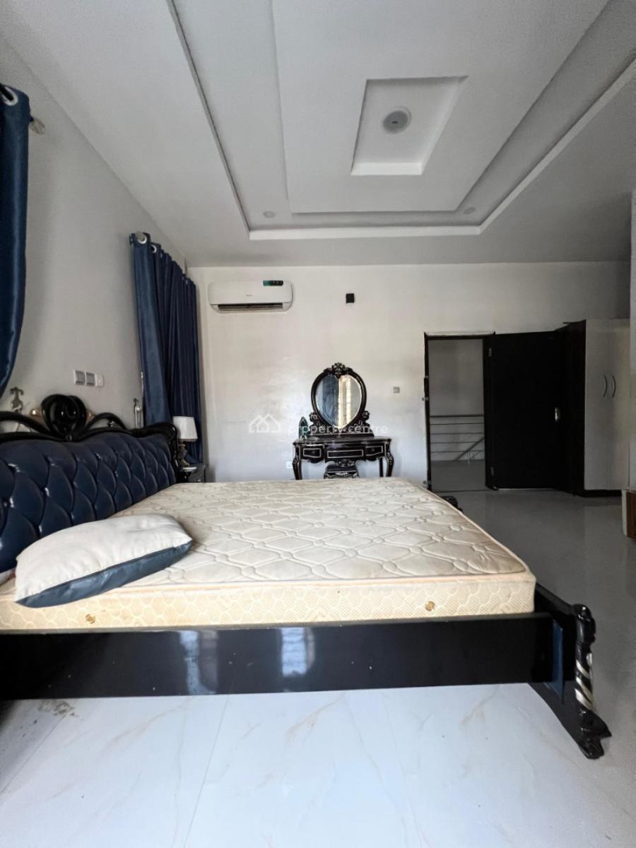 Lovely 4 Bedroom Semi Detached Duplex with Bq, Ologolo, Lekki, Lagos, Semi-detached Duplex for Rent
