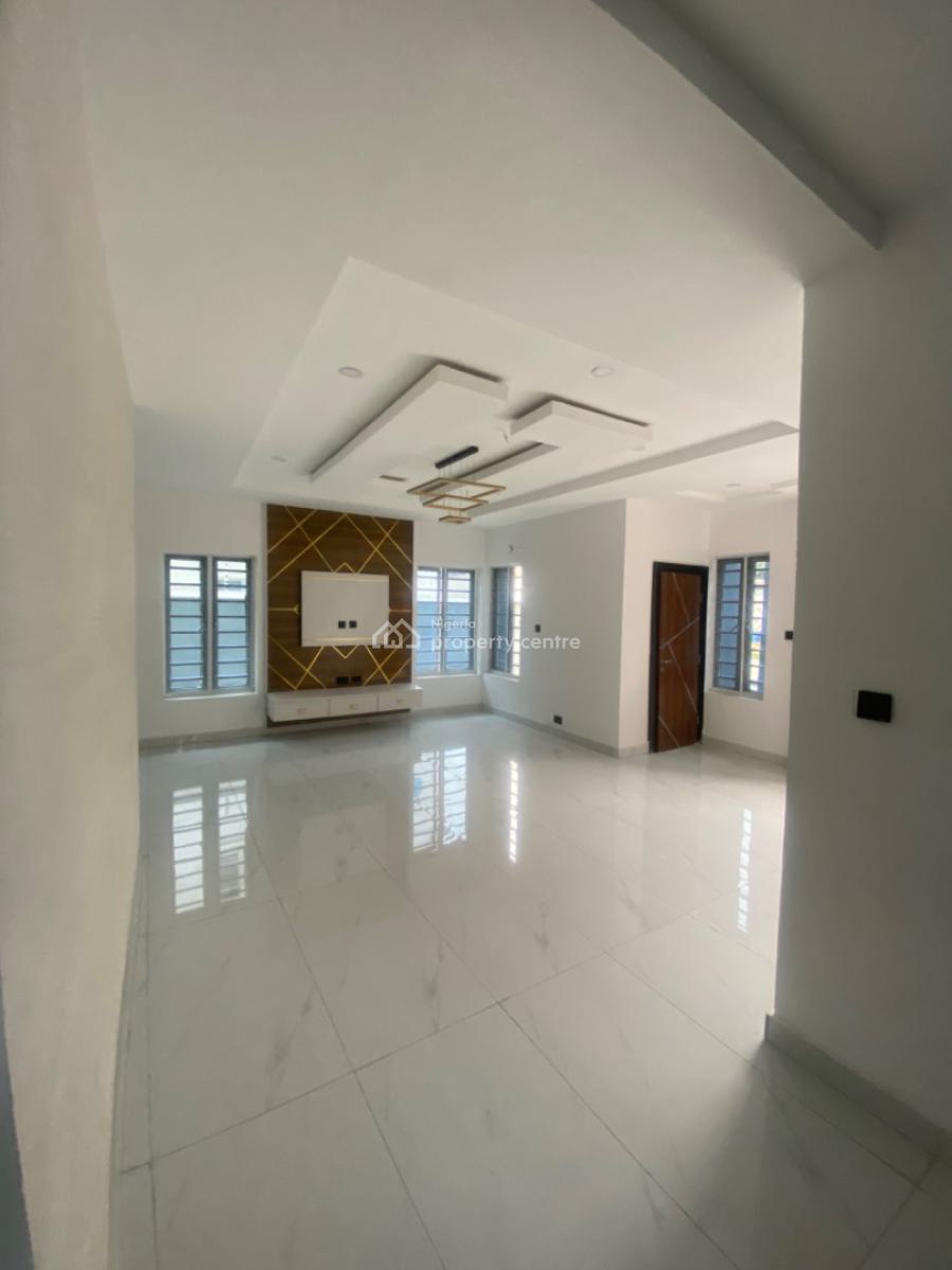 Relatively New 5 Bedroom Semi Detached Duplex in Ilasan Ikate Lekki, Ilasan Ikate Lekki Right, Ikate, Lekki, Lagos, House for Rent