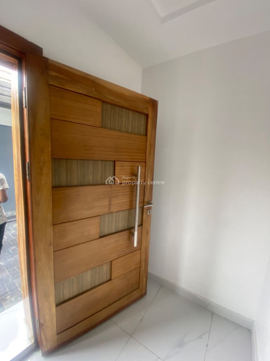 Relatively New 5 Bedroom Semi Detached Duplex in Ilasan Ikate Lekki, Ilasan Ikate Lekki Right, Ikate, Lekki, Lagos, House for Rent