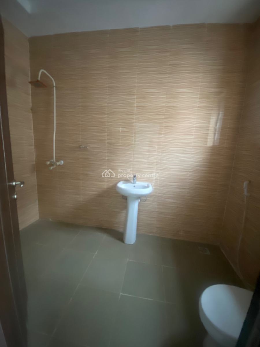 Relatively New 5 Bedroom Semi Detached Duplex in Ilasan Ikate Lekki, Ilasan Ikate Lekki Right, Ikate, Lekki, Lagos, House for Rent