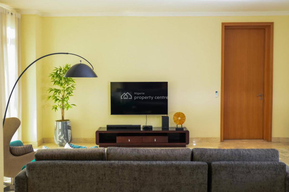 Nicely Furnished 3 Bedroom Apartment, Ikoyi, Lagos, Flat / Apartment Short Let