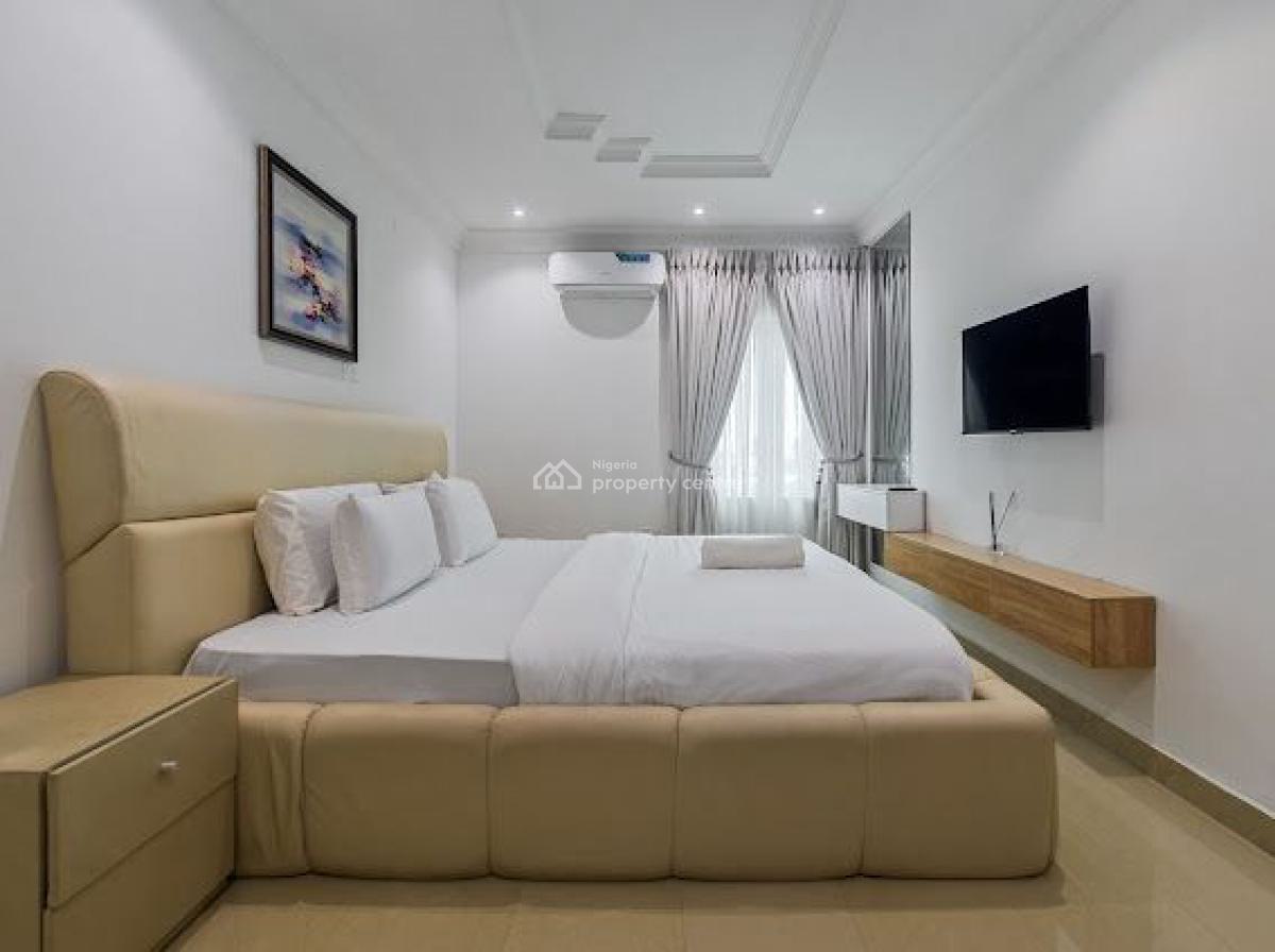 Nicely Furnished 4 Bedroom Apartment, Ikoyi, Lagos, Flat / Apartment Short Let