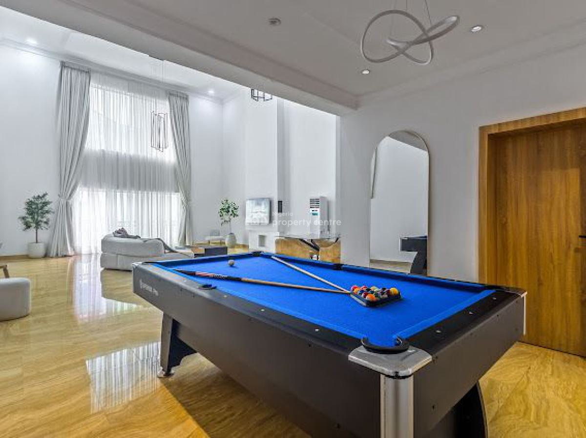 Nicely Furnished 4 Bedroom Apartment, Ikoyi, Lagos, Flat / Apartment Short Let