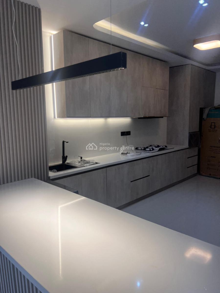 2 Bedroom Maisonette, Lekki Phase 1, Lekki, Lagos, House for Sale