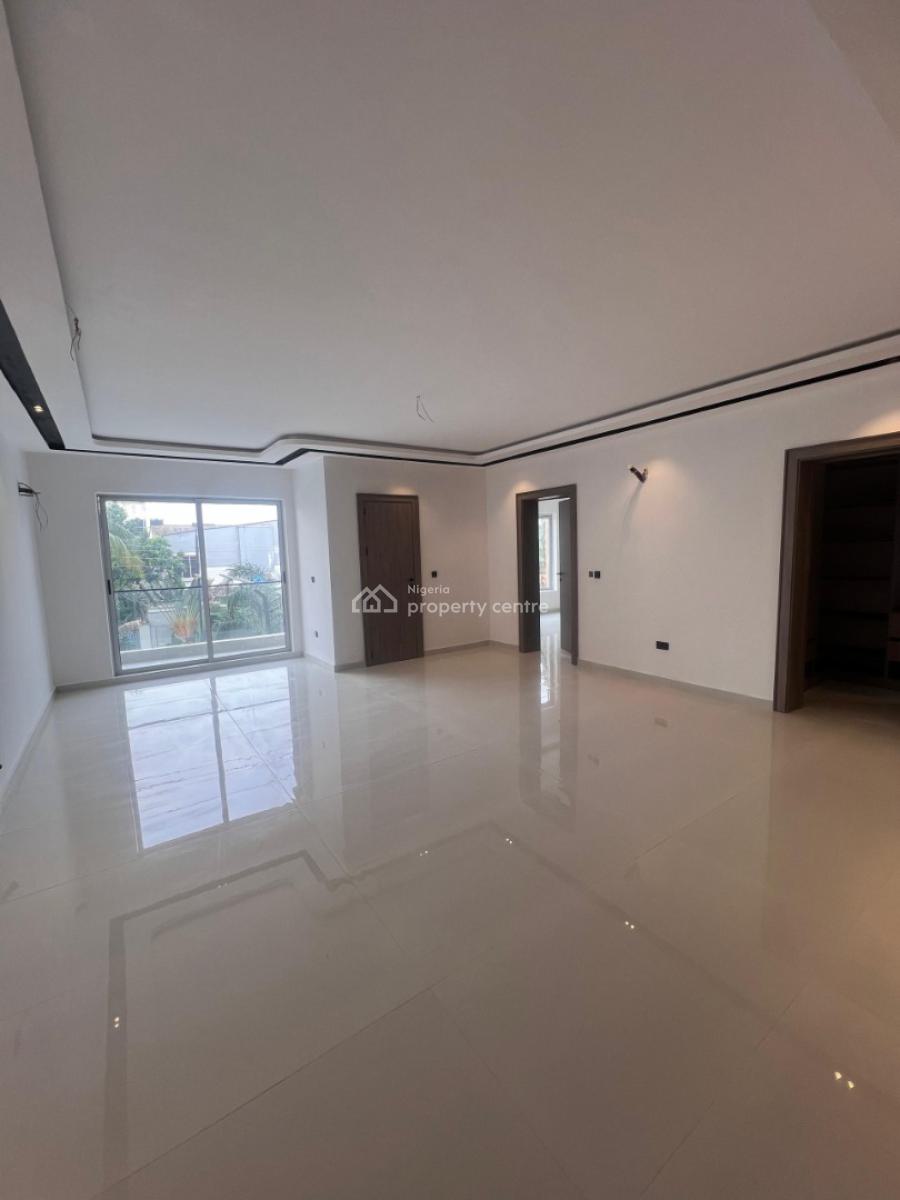 3 Bedroom Apartment, Lekki Phase 1, Lekki, Lagos, Flat / Apartment for Sale
