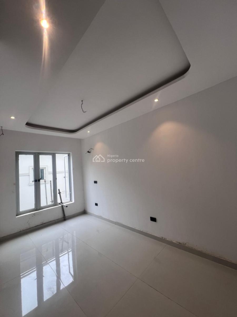 3 Bedroom Apartment, Lekki Phase 1, Lekki, Lagos, Flat / Apartment for Sale