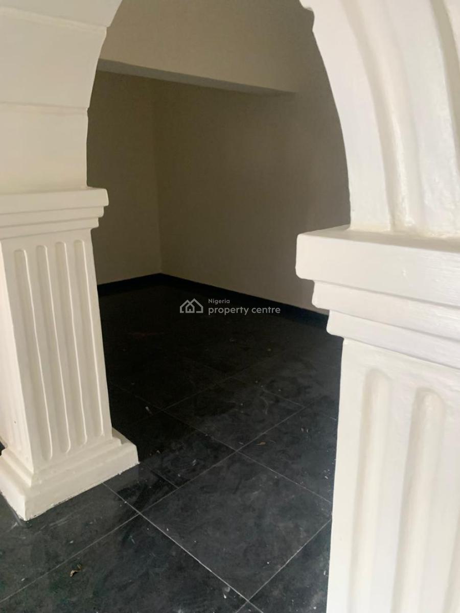 Neat 3 Bedroom Apartment, Ikota, Lekki, Lagos, Flat / Apartment for Rent