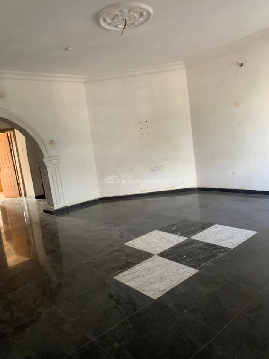 Neat 3 Bedroom Apartment, Ikota, Lekki, Lagos, Flat / Apartment for Rent