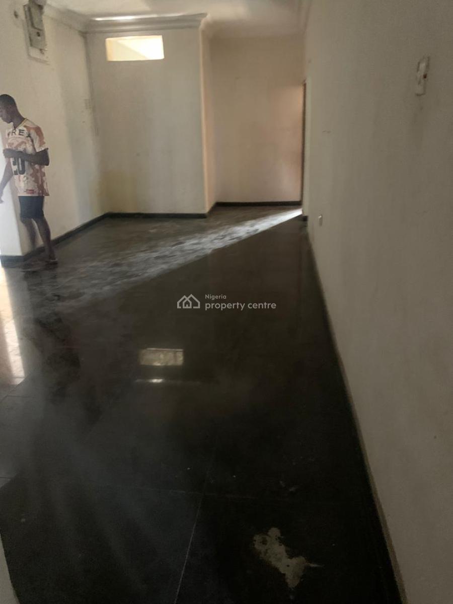 Neat 3 Bedroom Apartment, Ikota, Lekki, Lagos, Flat / Apartment for Rent