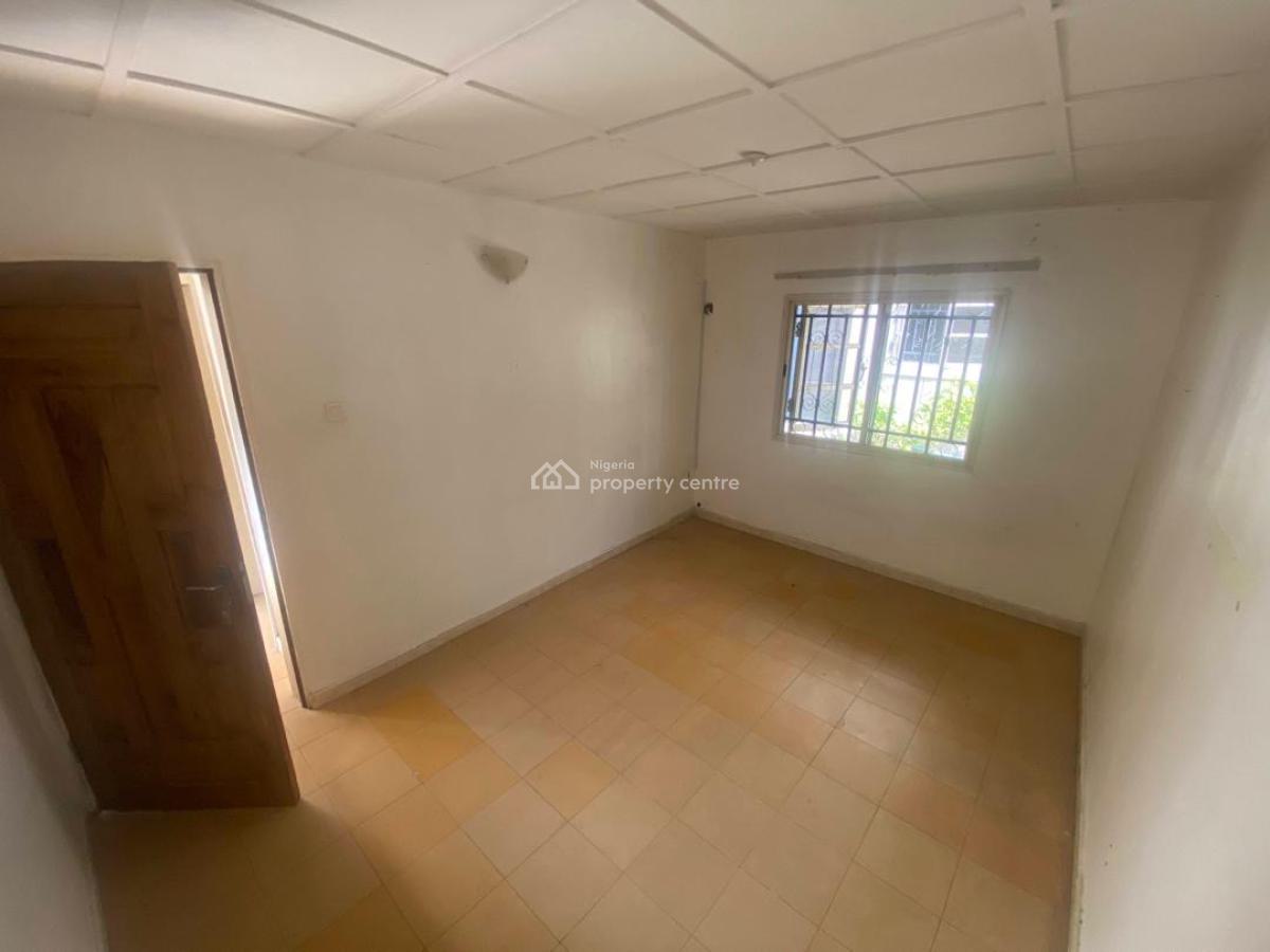 a Fully Detached 5 Bedroom House with 2 Rooms Bq, Off Babatunde Anjose, Lekki Phase 1, Lekki, Lagos, Detached Duplex for Rent