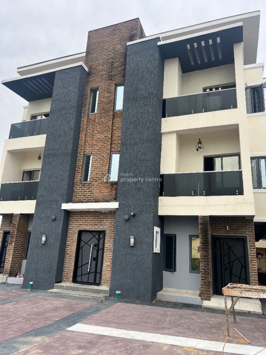 a Standard 2bedroom Flat, Pepperoni Abraham Adesunya, Lekki Phase 2, Lekki, Lagos, Flat / Apartment for Rent