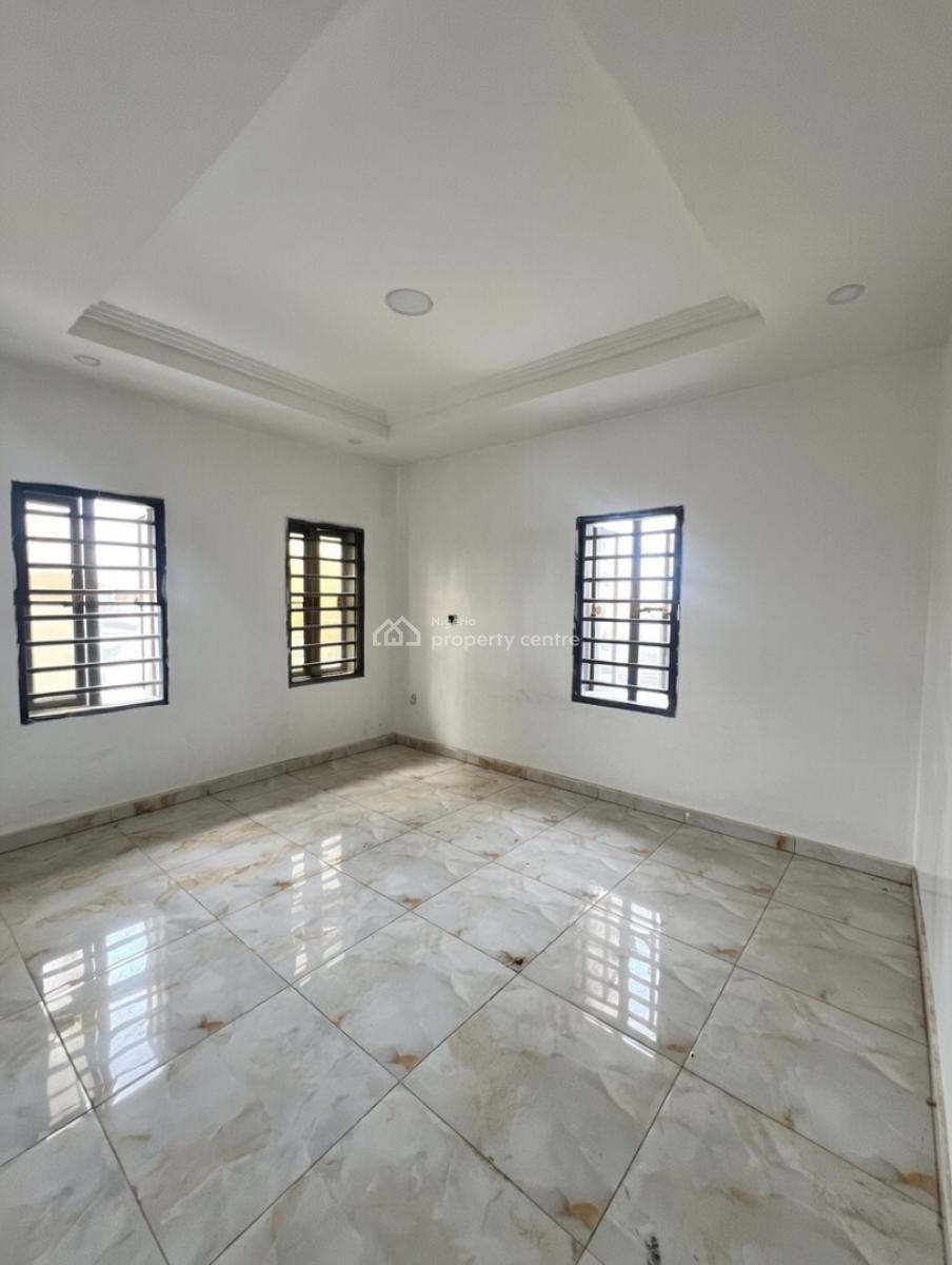 a Standard 2bedroom Flat, Pepperoni Abraham Adesunya, Lekki Phase 2, Lekki, Lagos, Flat / Apartment for Rent