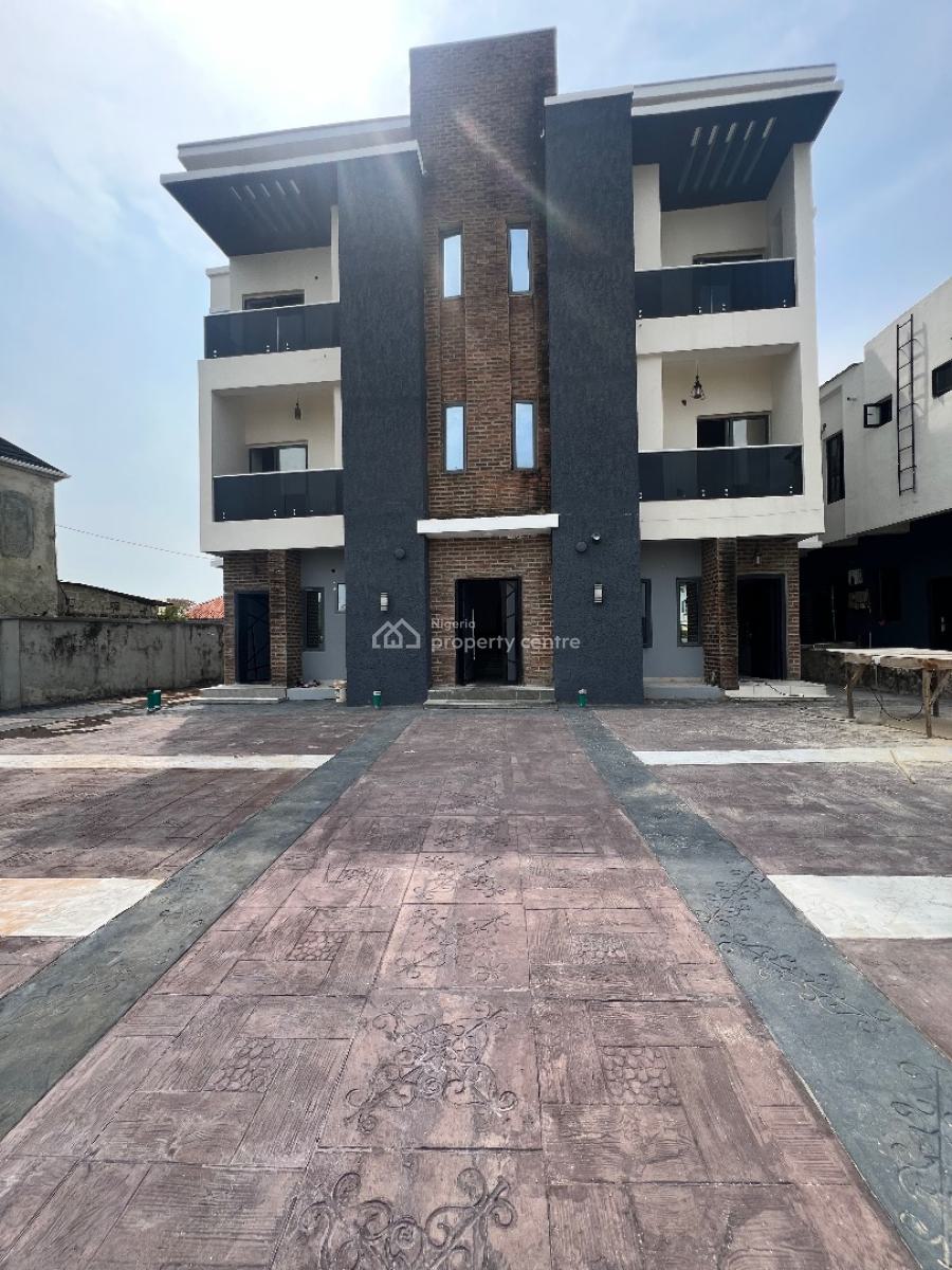a Standard 2bedroom Flat, Pepperoni Abraham Adesunya, Lekki Phase 2, Lekki, Lagos, Flat / Apartment for Rent