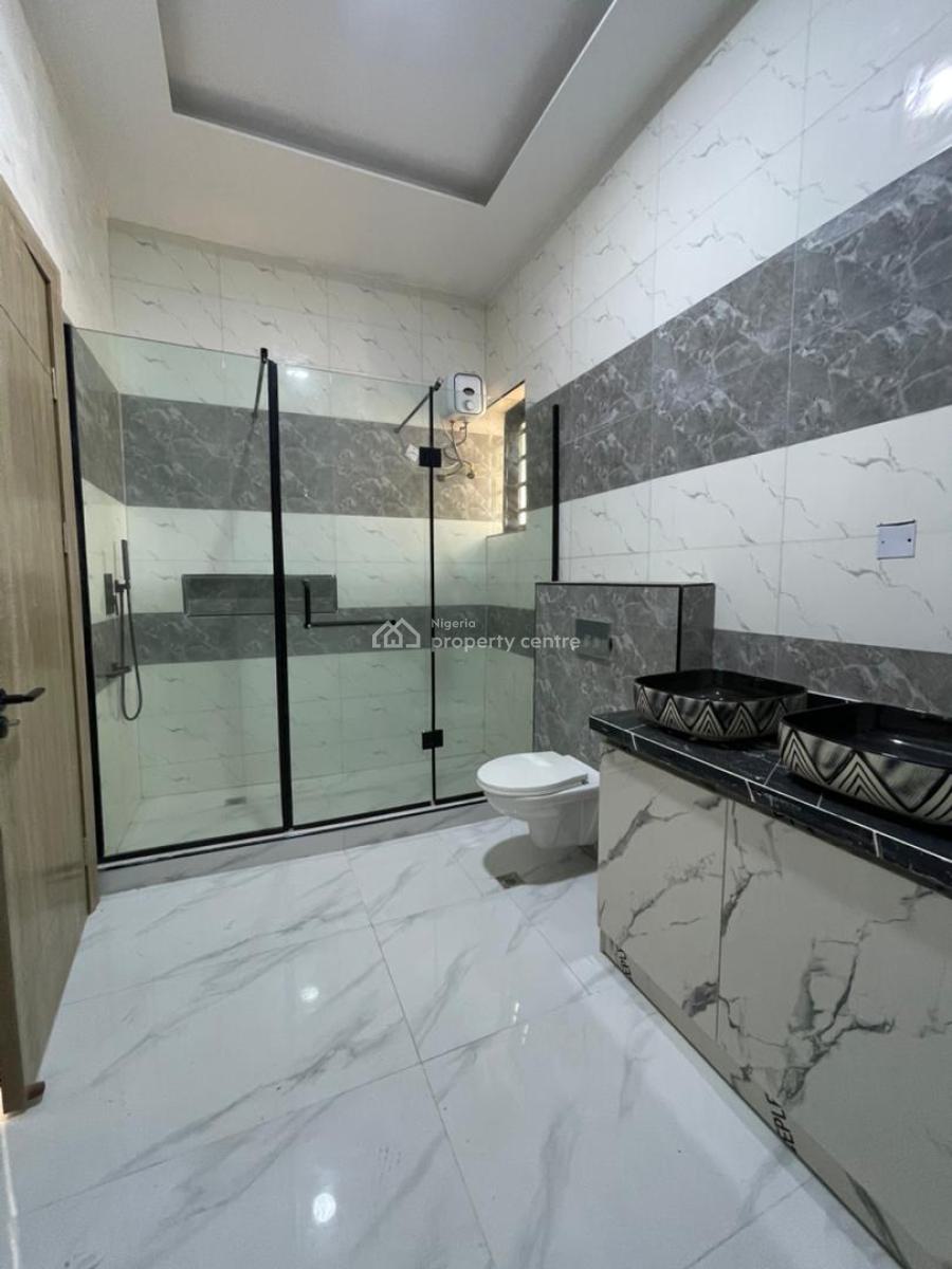 5 Bedroom Fully Detached Duplex with Bq, Lekki, Lagos, Detached Duplex for Sale