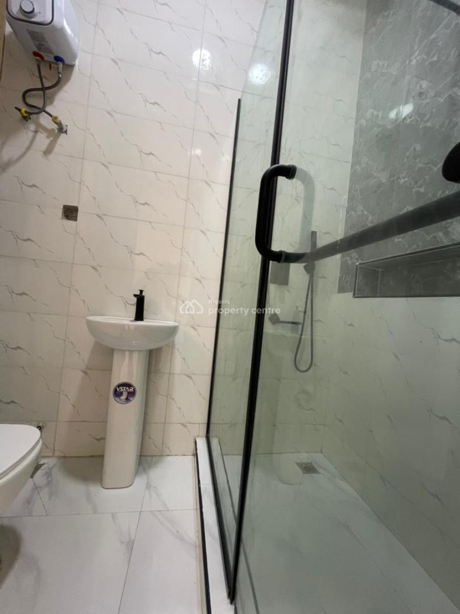 5 Bedroom Fully Detached Duplex with Bq, Lekki, Lagos, Detached Duplex for Sale