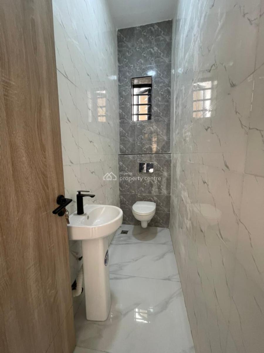 5 Bedroom Fully Detached Duplex with Bq, Lekki, Lagos, Detached Duplex for Sale