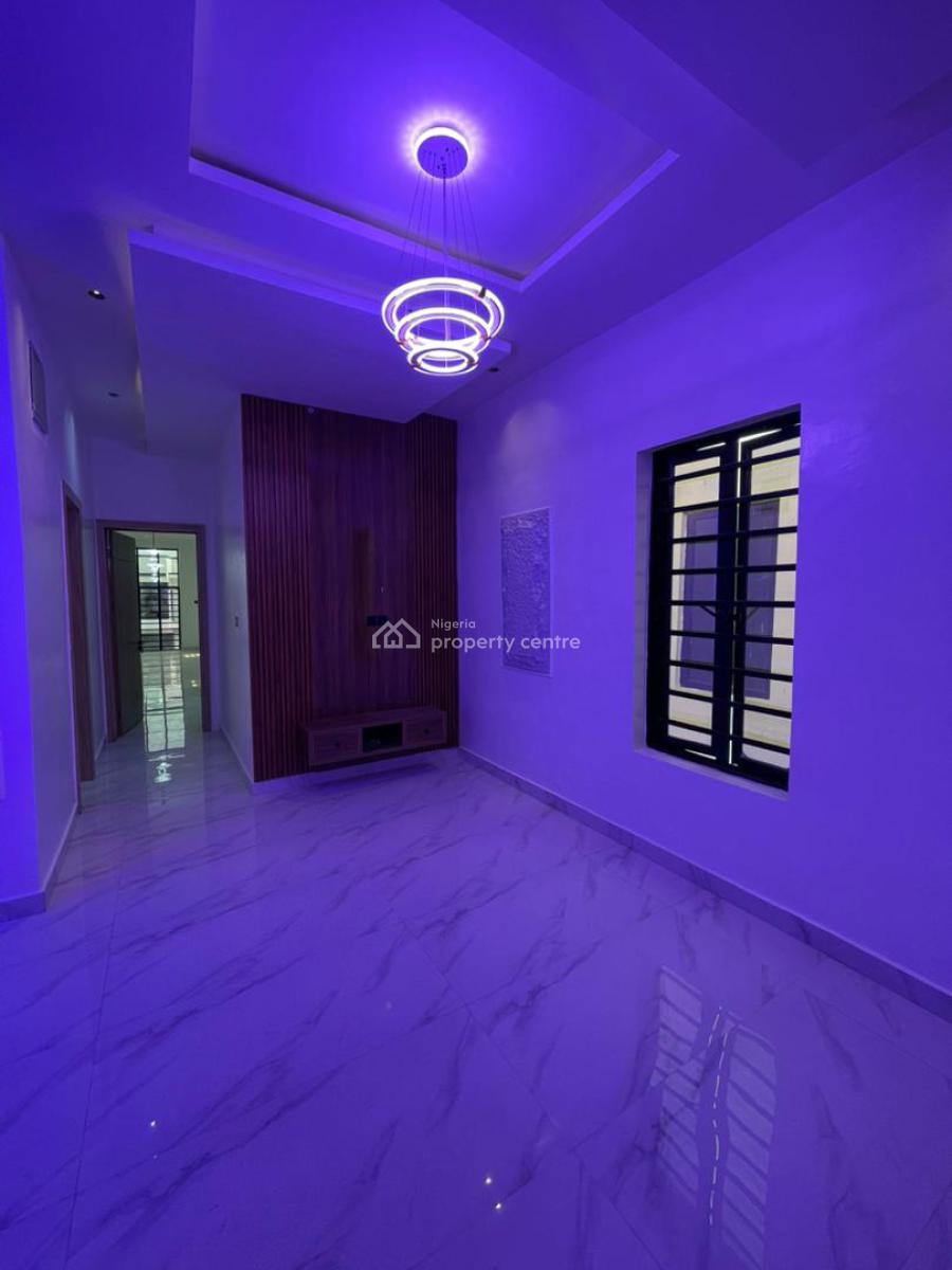 5 Bedroom Fully Detached Duplex with Bq, Lekki, Lagos, Detached Duplex for Sale