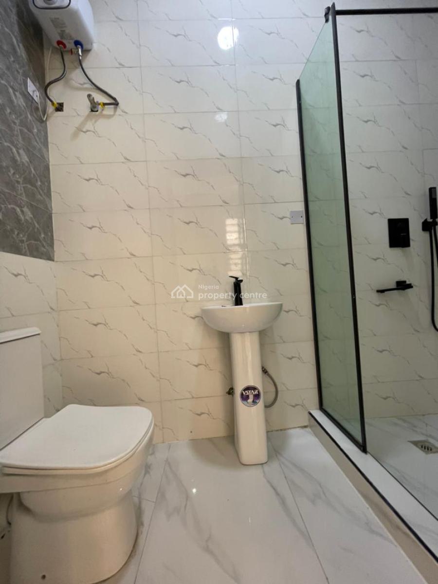 5 Bedroom Fully Detached Duplex with Bq, Lekki, Lagos, Detached Duplex for Sale