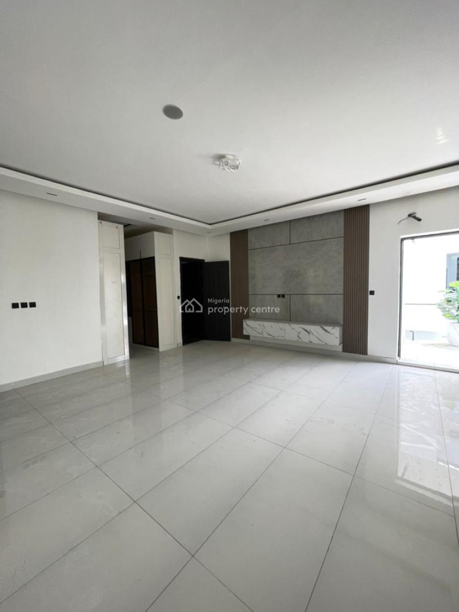 5 Bedroom Fully Detached Duplex with Bq, Lekki, Lagos, Detached Duplex for Sale