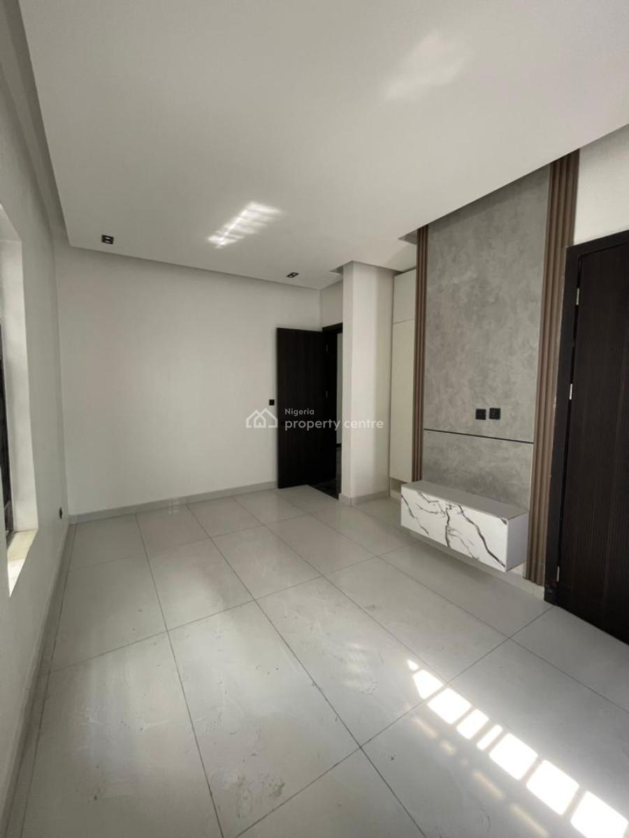 5 Bedroom Fully Detached Duplex with Bq, Lekki, Lagos, Detached Duplex for Sale
