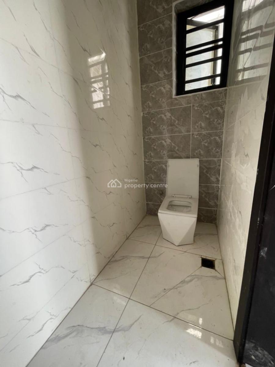 5 Bedroom Fully Detached Duplex with Bq, Lekki, Lagos, Detached Duplex for Sale