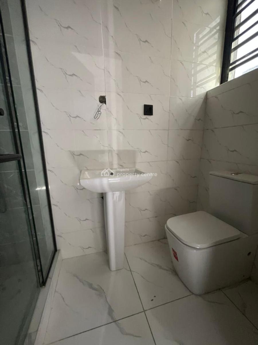 5 Bedroom Fully Detached Duplex with Bq, Lekki, Lagos, Detached Duplex for Sale