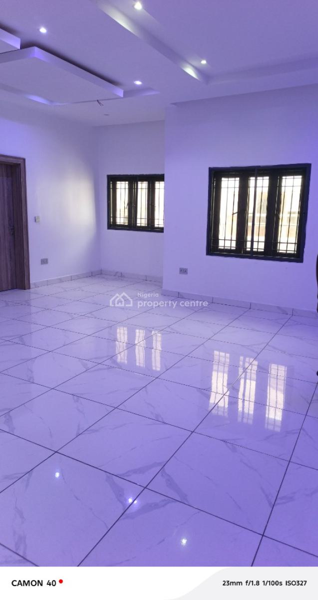 Spacious 4 Bedroom Duplex with 2 Rooms Bq, Idu Industrial, Abuja, Semi-detached Duplex for Rent