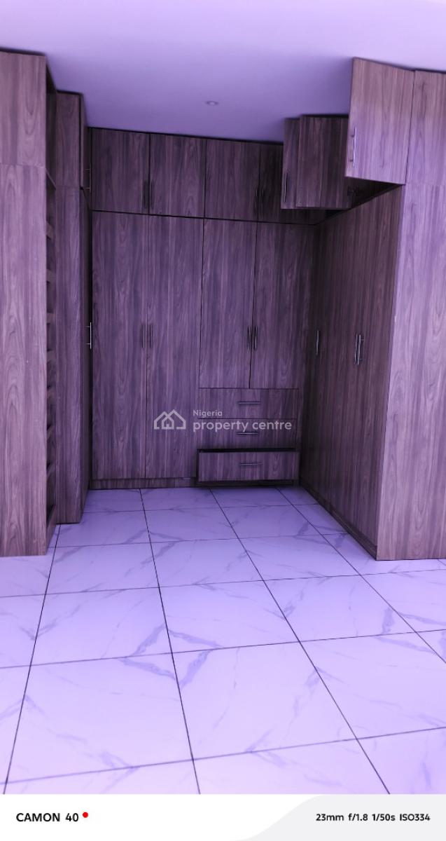 Spacious 4 Bedroom Duplex with 2 Rooms Bq, Idu Industrial, Abuja, Semi-detached Duplex for Rent