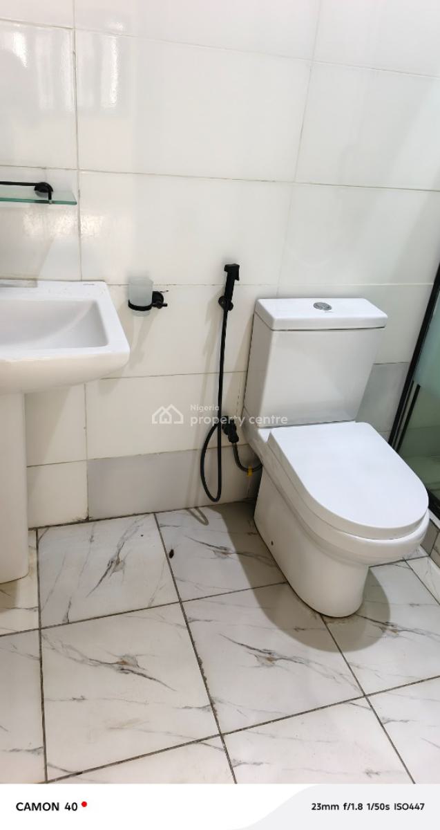 Spacious 4 Bedroom Duplex with 2 Rooms Bq, Idu Industrial, Abuja, Semi-detached Duplex for Rent