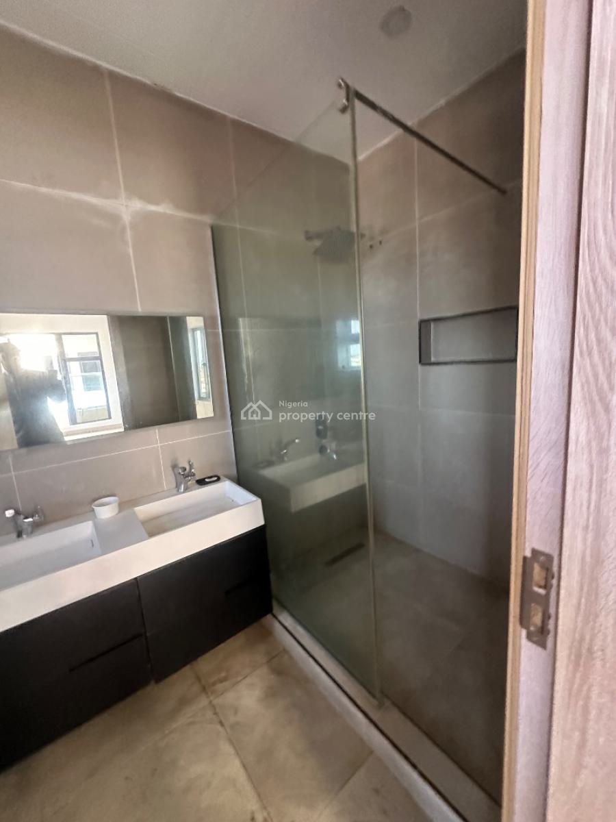 Standard 4-bedroom Flat with Bq Within Oniru, Off Palace Road, Oniru, Victoria Island (vi), Lagos, Terraced Bungalow for Rent