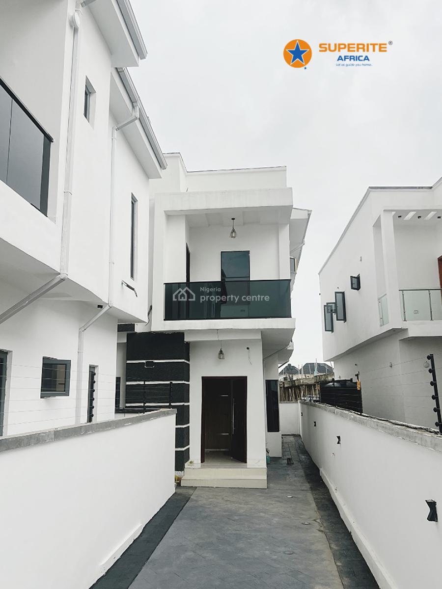 5 Bedroom Detached and Semi-detached Duplex, Ologolo, Lekki, Lagos, Detached Duplex for Sale