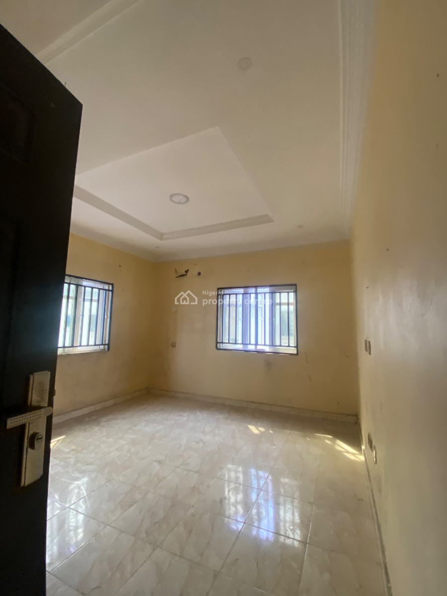 Spacious 3 Bedroom Apartment, Thera Estate Sangotedo Ajah, Sangotedo, Ajah, Lagos, Flat / Apartment for Rent
