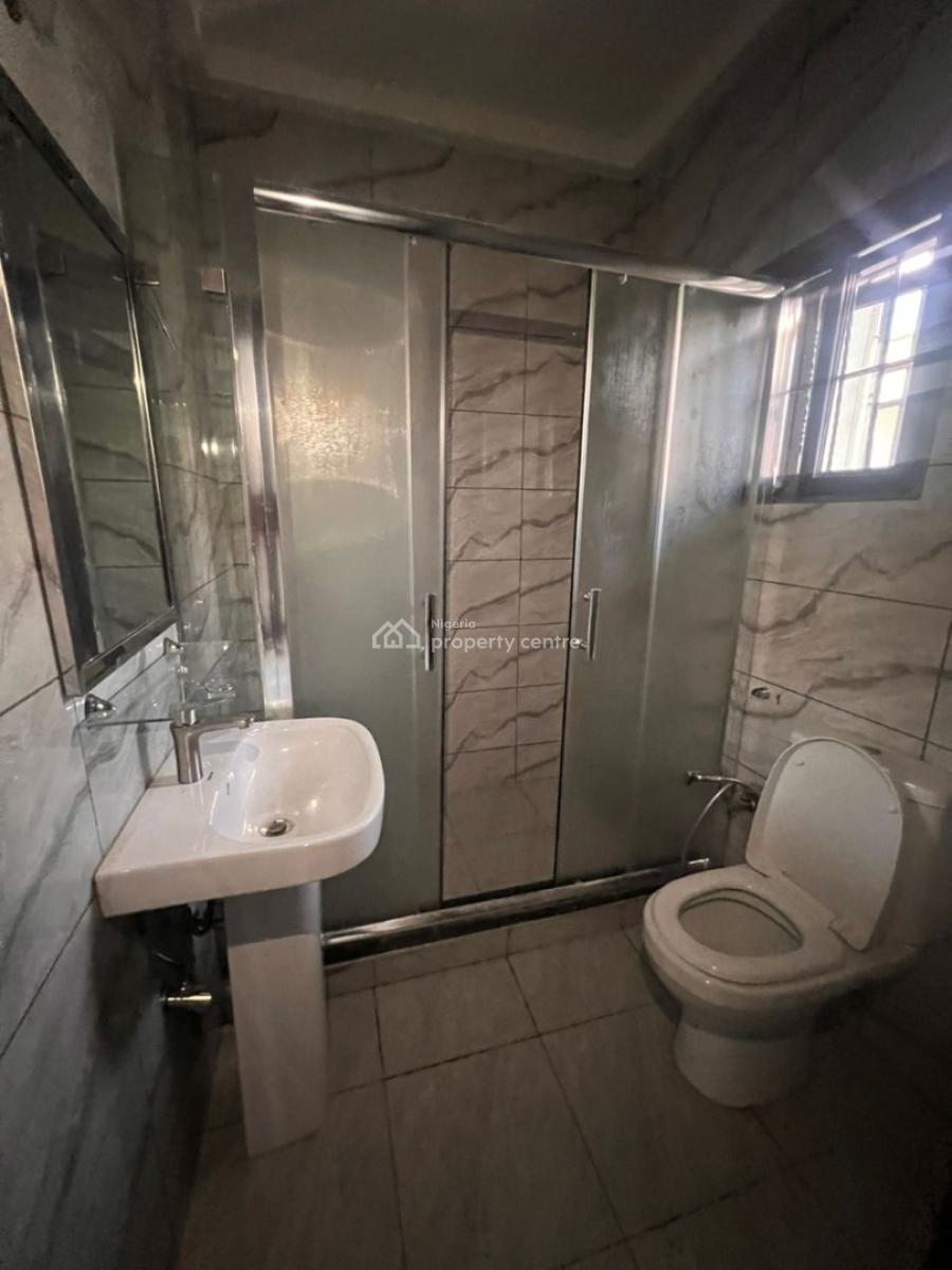 Luxury 4 Bedroom  Terrace Duplex  with Bq & Acs, Gilmore, Jahi, Abuja, Terraced Duplex for Rent