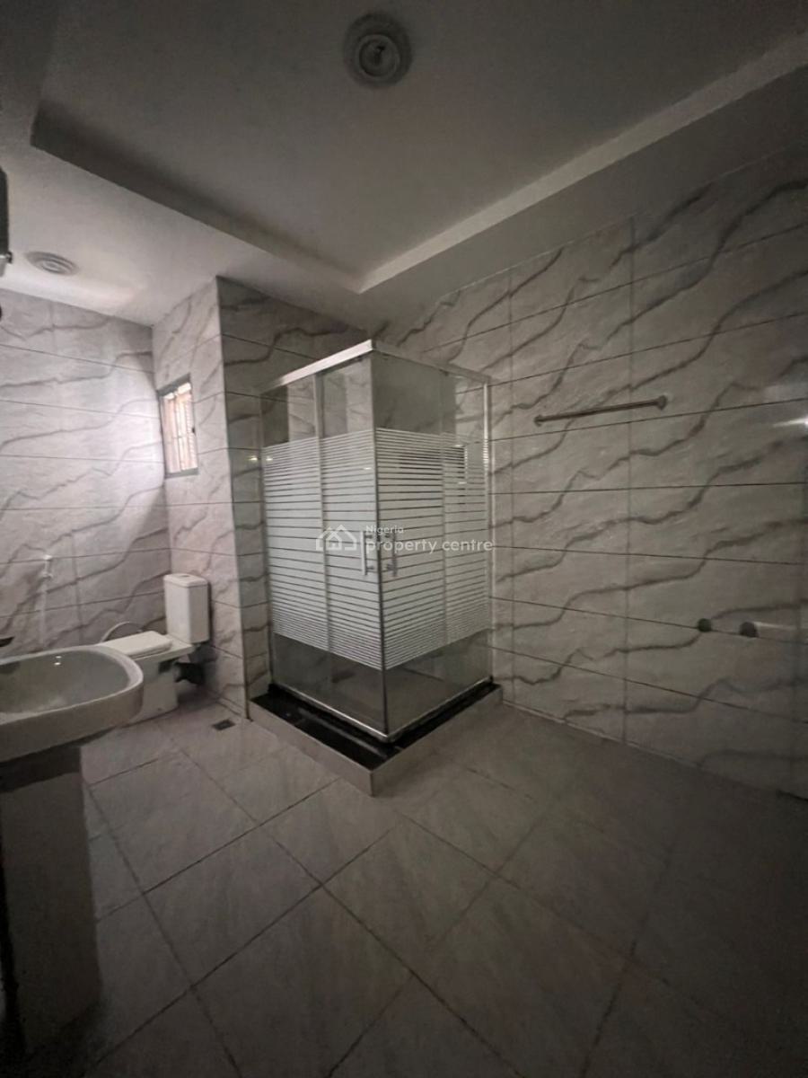 Luxury 4 Bedroom  Terrace Duplex  with Bq & Acs, Gilmore, Jahi, Abuja, Terraced Duplex for Rent