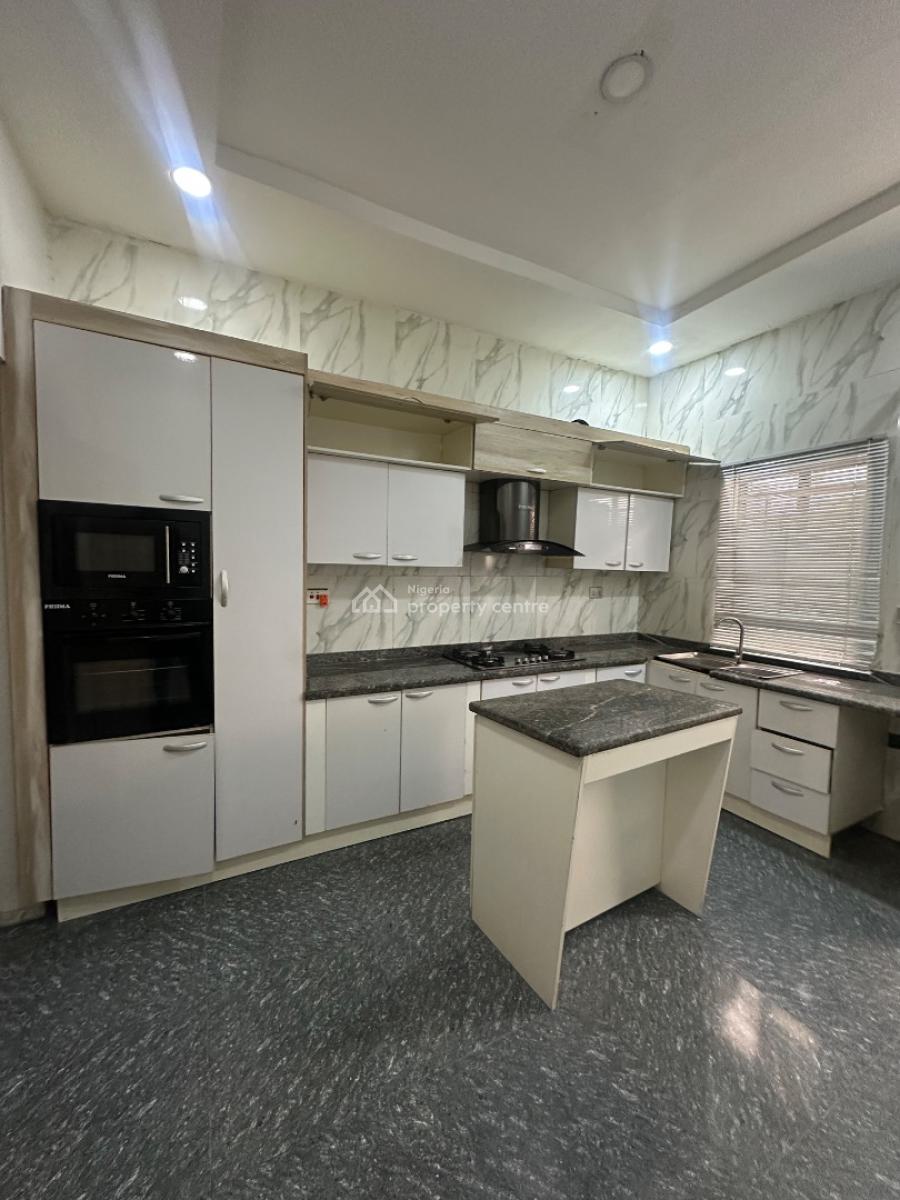 Semi Masters Room Upstairs, Orchid Road, Royal Pine Estate, Lekki, Lagos, House for Rent