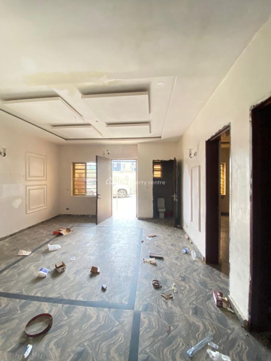 Spacious 2 Bedroom Apartment, Lekki, Lagos, Flat / Apartment for Rent