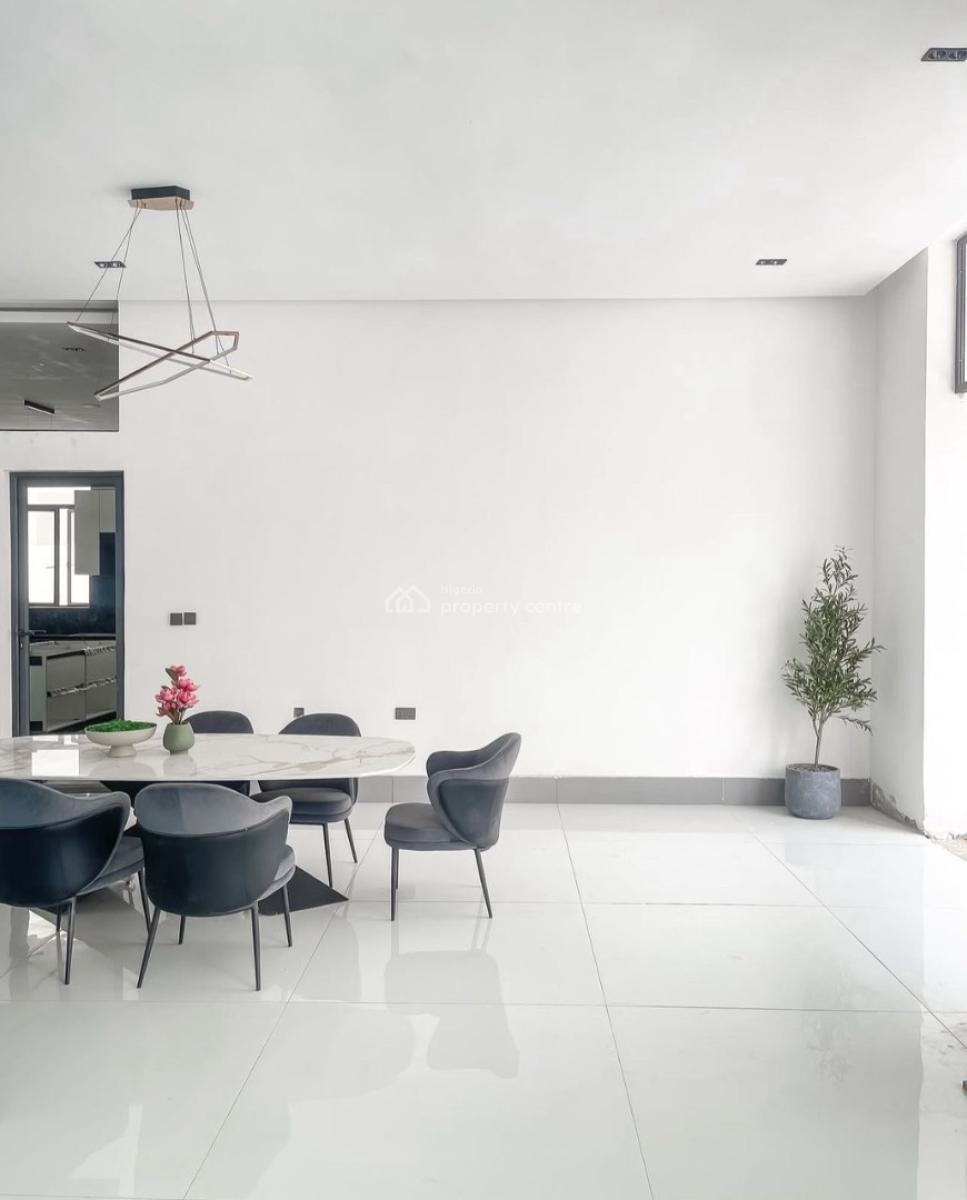 Exquisite 8-bedroom Fully Detached Mansion, Asokoro District, Abuja, House for Sale